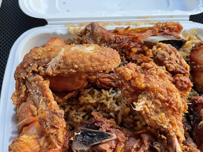 No pork halal kitchen food